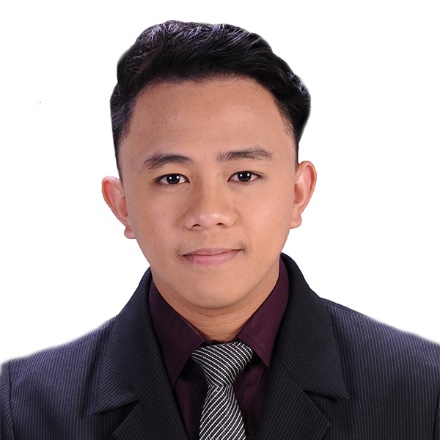 Portrait of Sherwin Galindo, website developer and designer